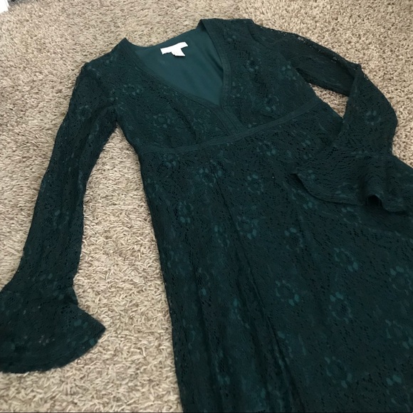 Forever 21 Dresses & Skirts - Emerald Lace dress